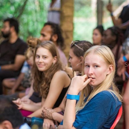 Hostel Peace Garden Auroville Exterior foto
